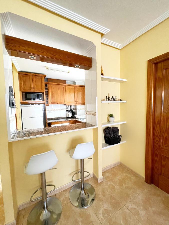 Daniela Apartament Torrevieja Eksteriør billede